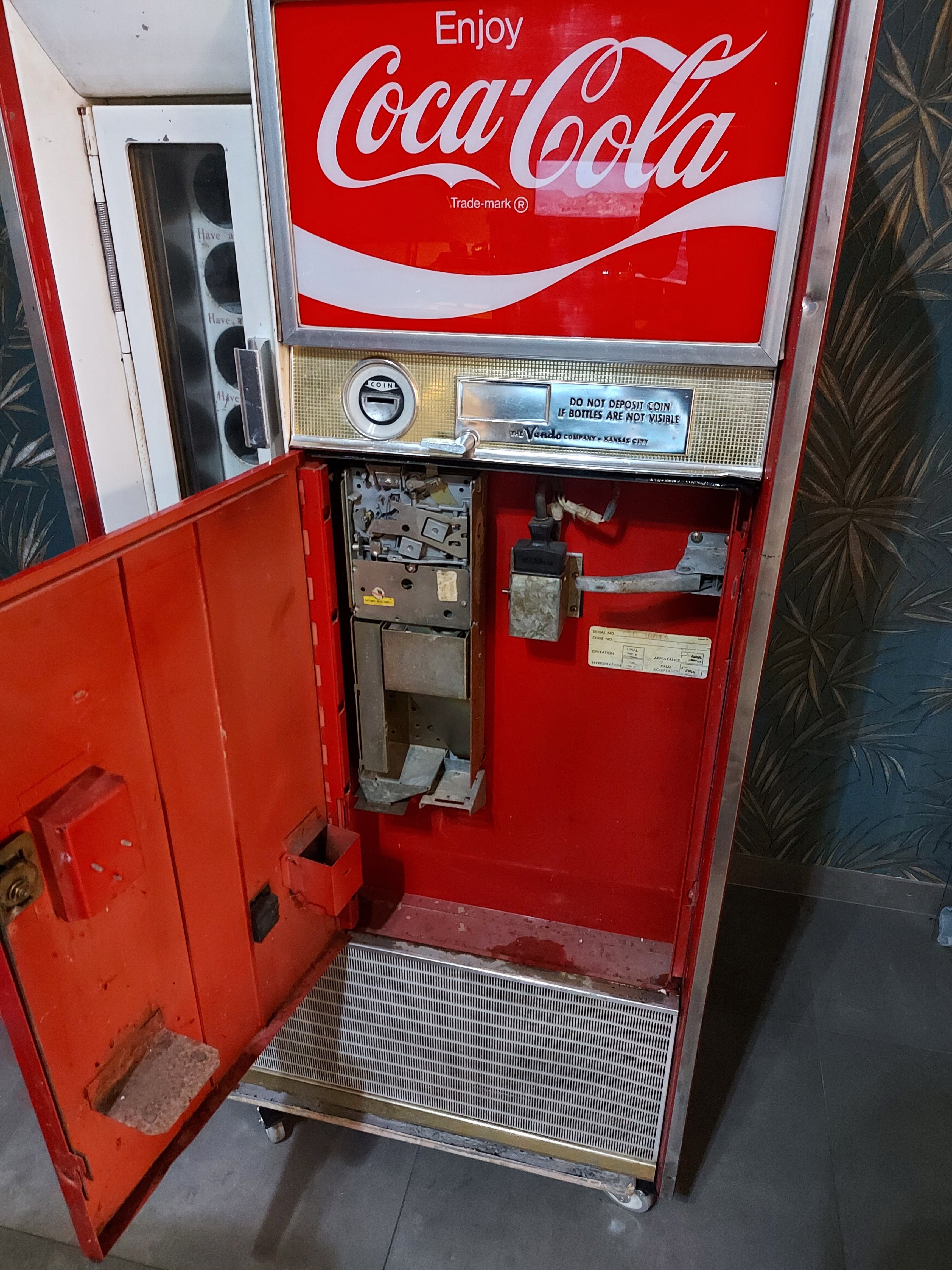 COCA COLA AUTOMAAT