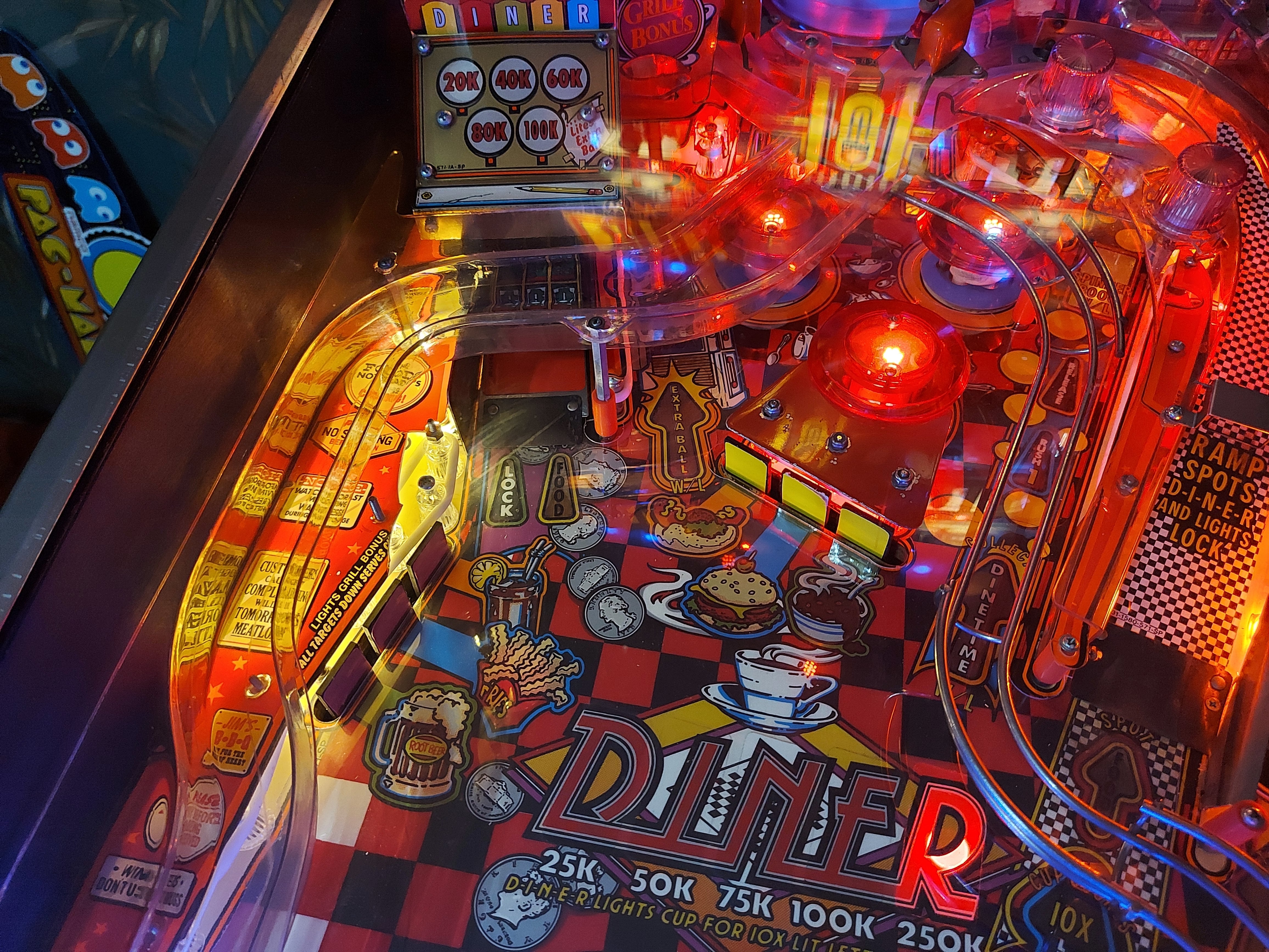 DINER WILLIAMS PINBALL