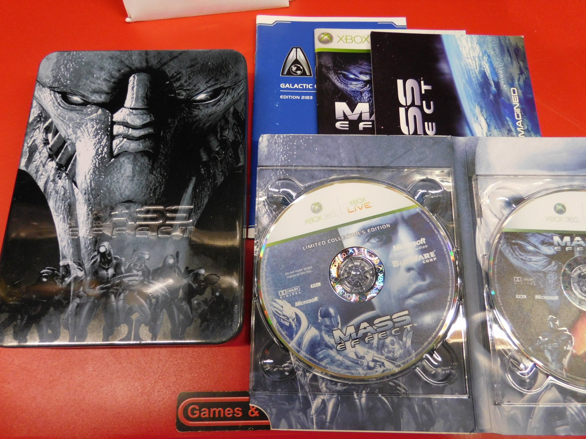 MASS EFFECT Limited collector's edition