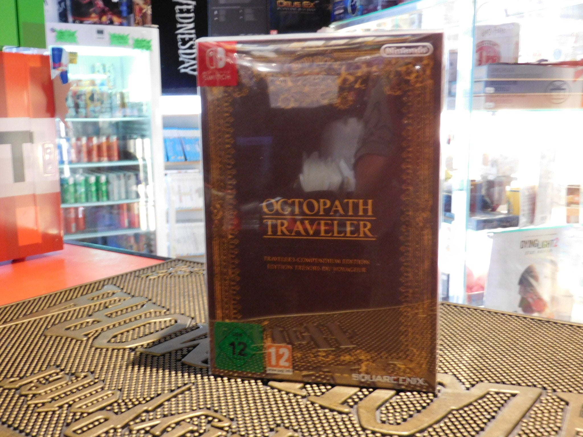 OCTOPATH TRAVELER - TRAVELER'S COMPENDIUM EDITION