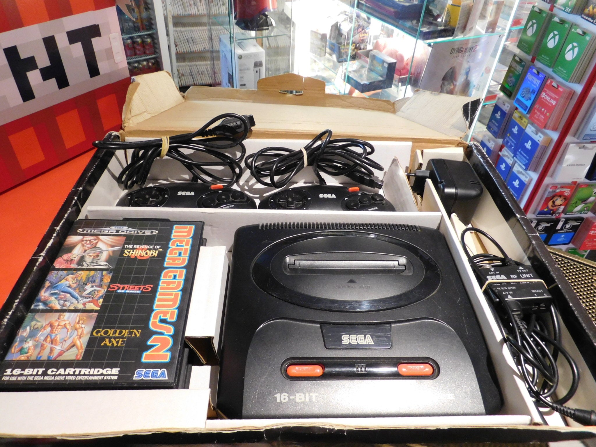 Sega Mega Drive II ACTION PACK