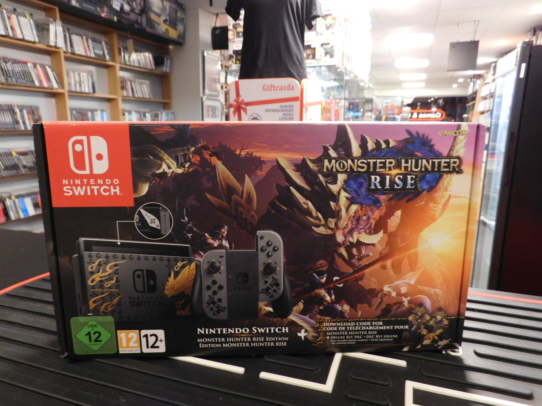 Nintendo Switch L.E. Monster hunter Rise