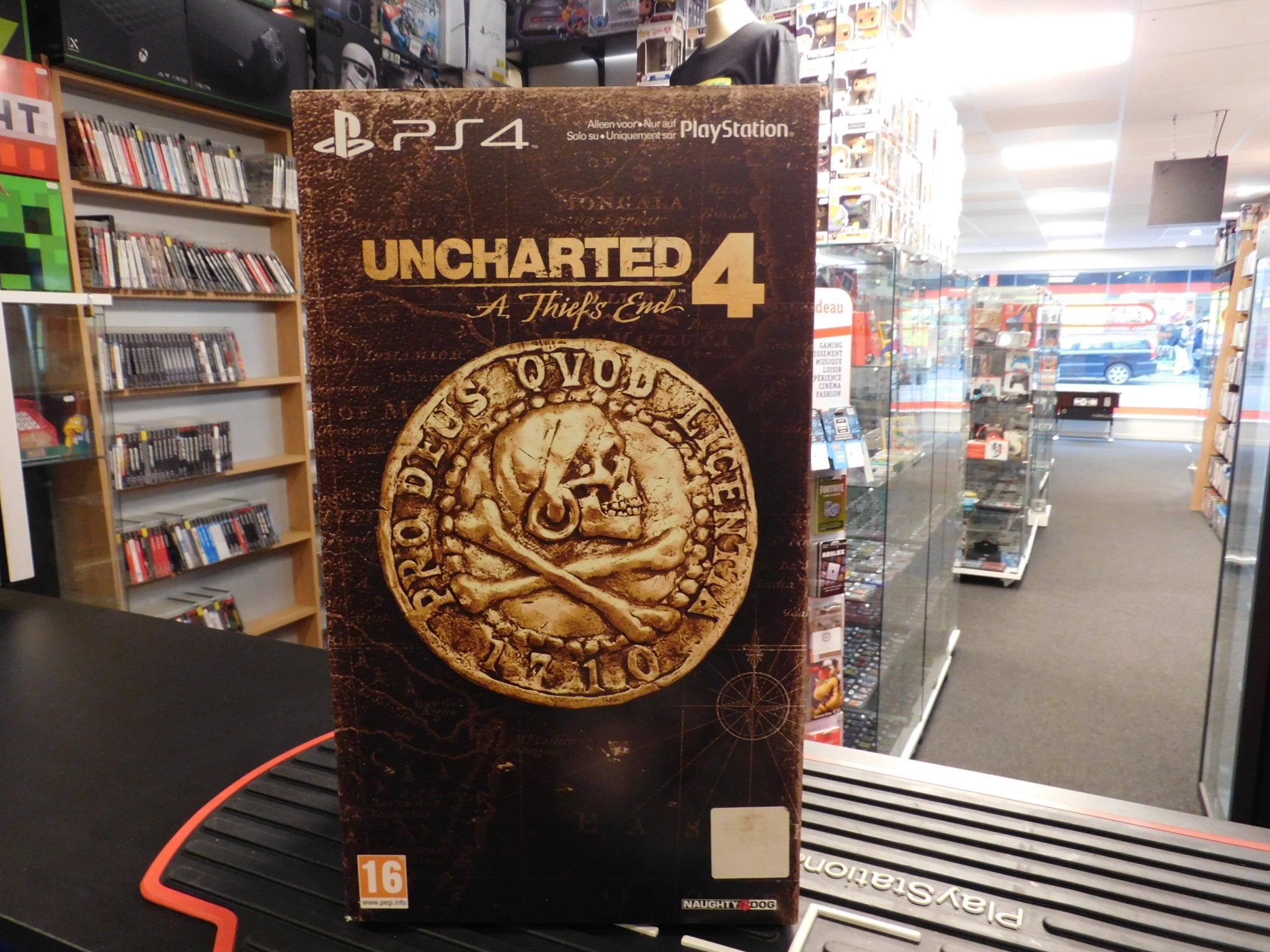 UNCHARTED 4 A THIEF'S END COLLECTOR'S EDITION