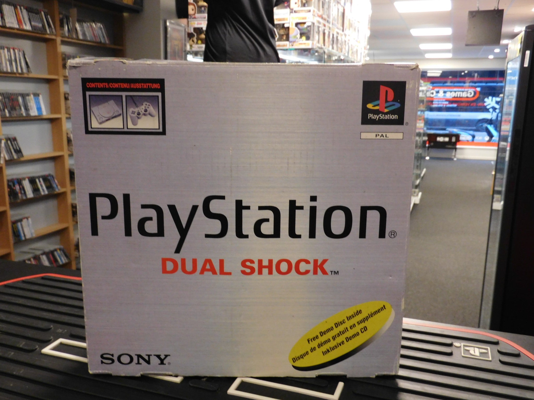 PLAYSTATION 1   CONSOLE