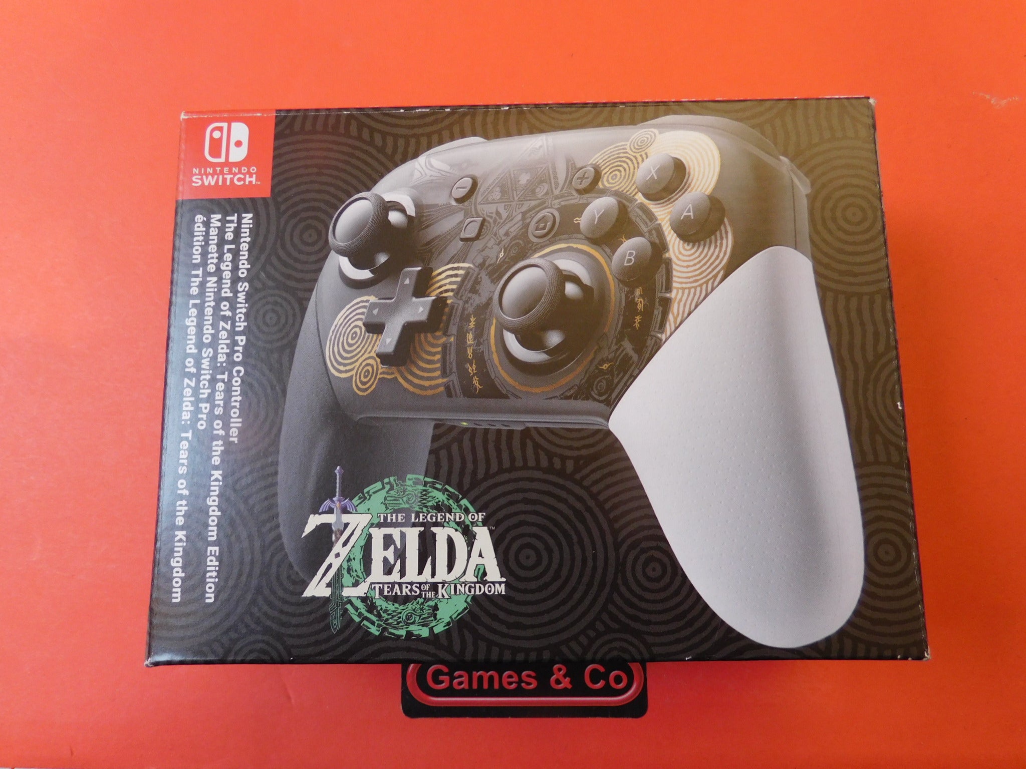 NINTENDO SWITCH PRO CONTROLLER ZELDA TEARS OF THE KINGDOM