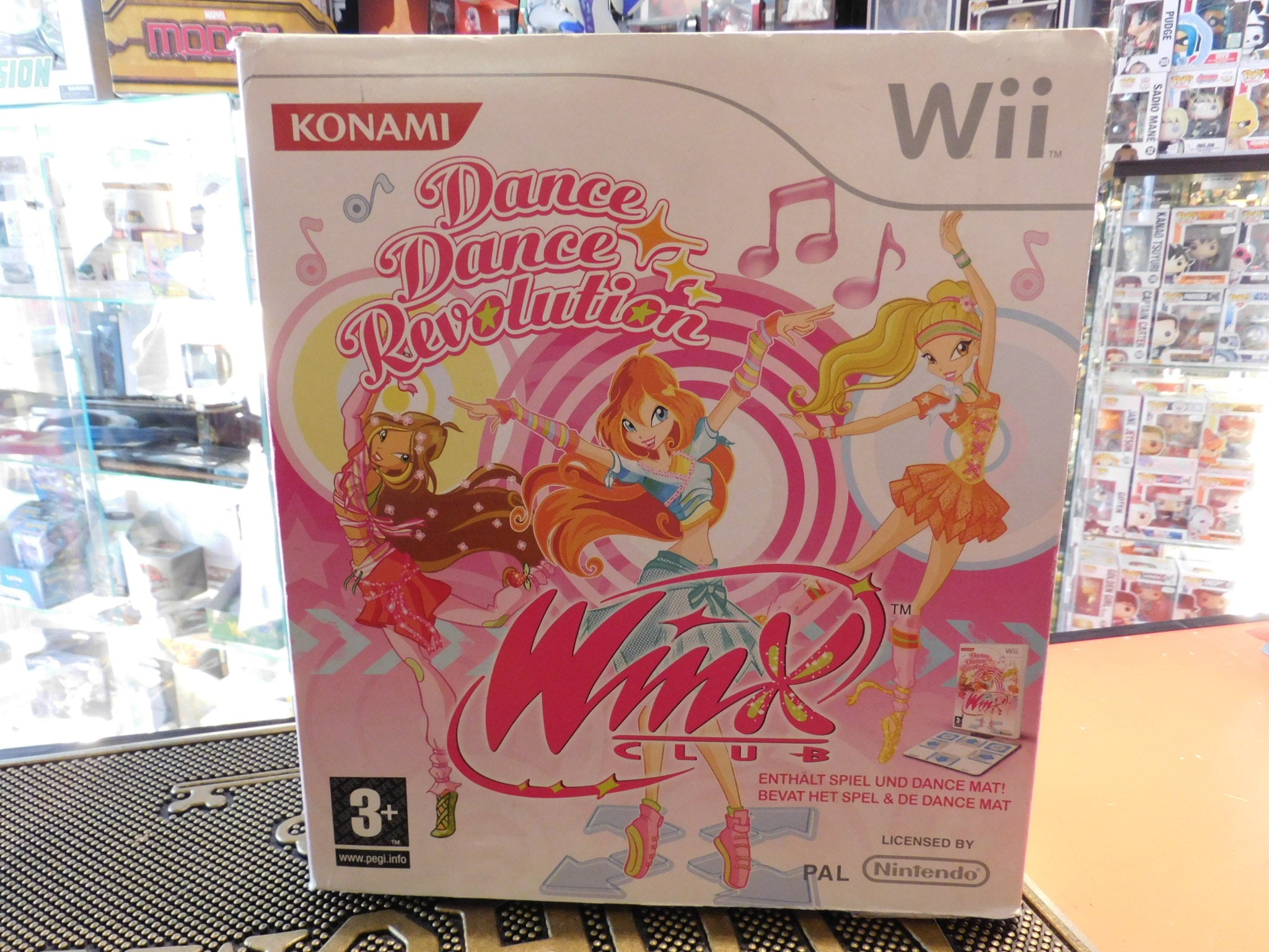 DANCE DANCE REVOLUTION WINX CLUB