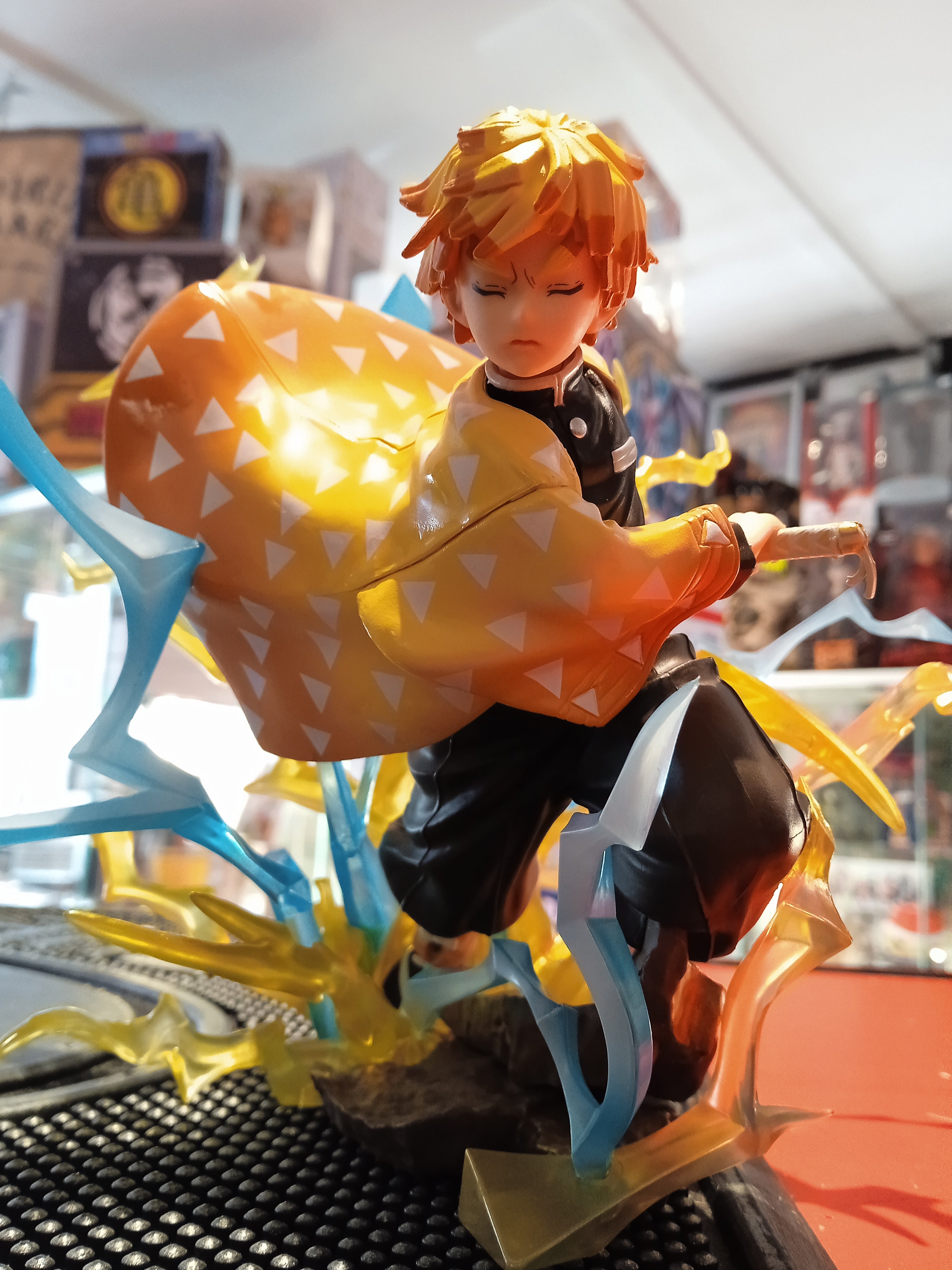 DEMON SLAYER - ZENITSU AGATSUNA - FIGURINE PVC FIGUARTSZERO 15CM